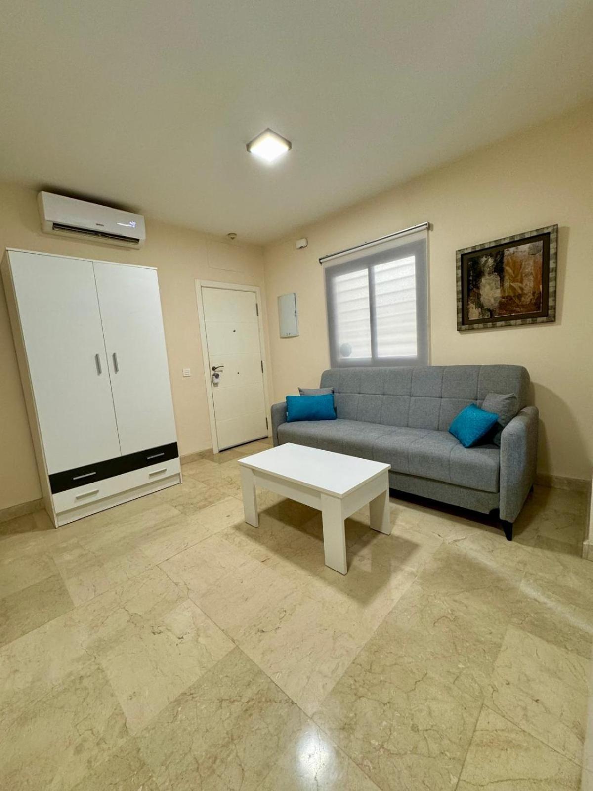 Apartamento En Lumbreras-Alameda Sevilla Exteriör bild