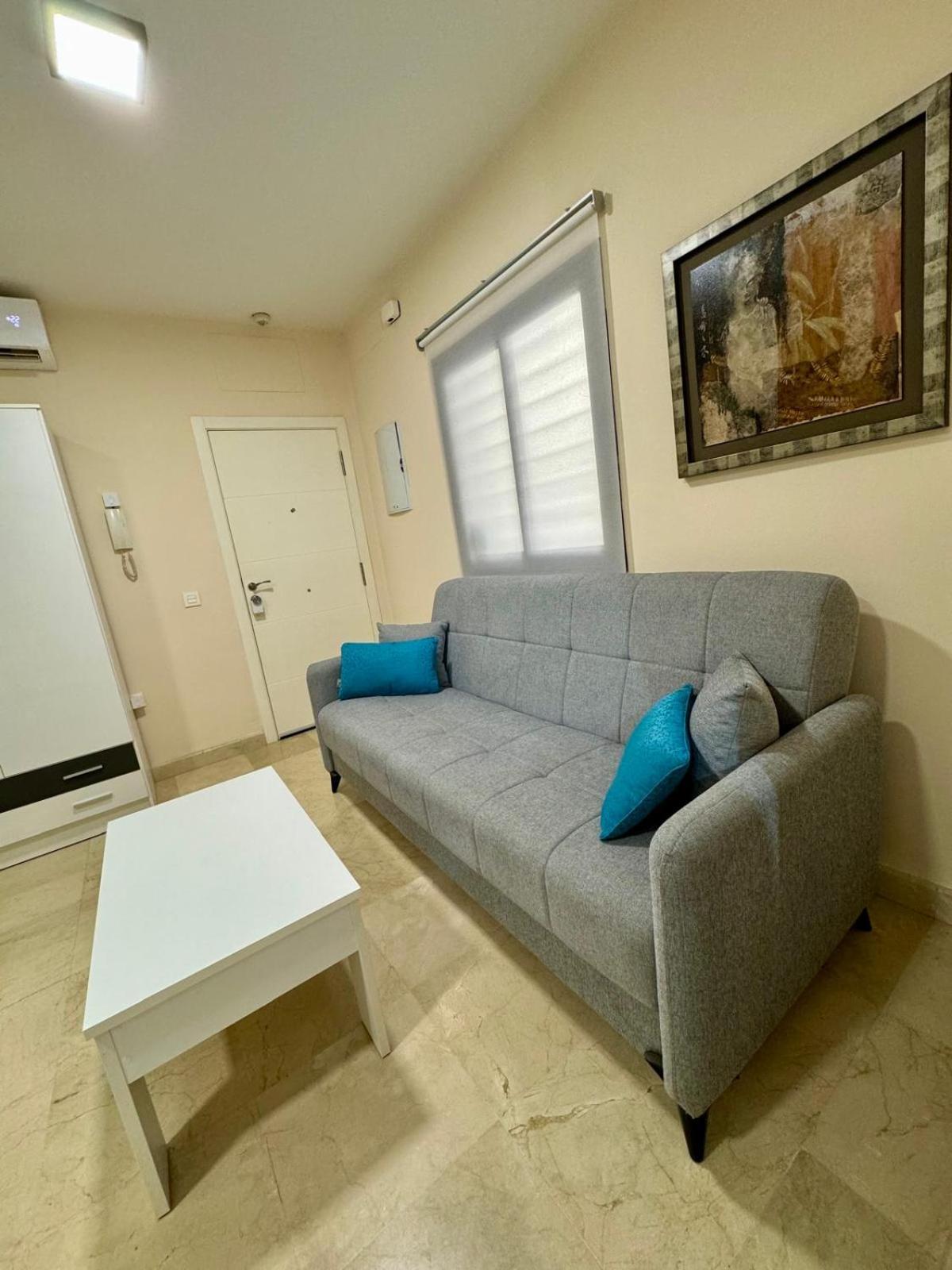 Apartamento En Lumbreras-Alameda Sevilla Exteriör bild