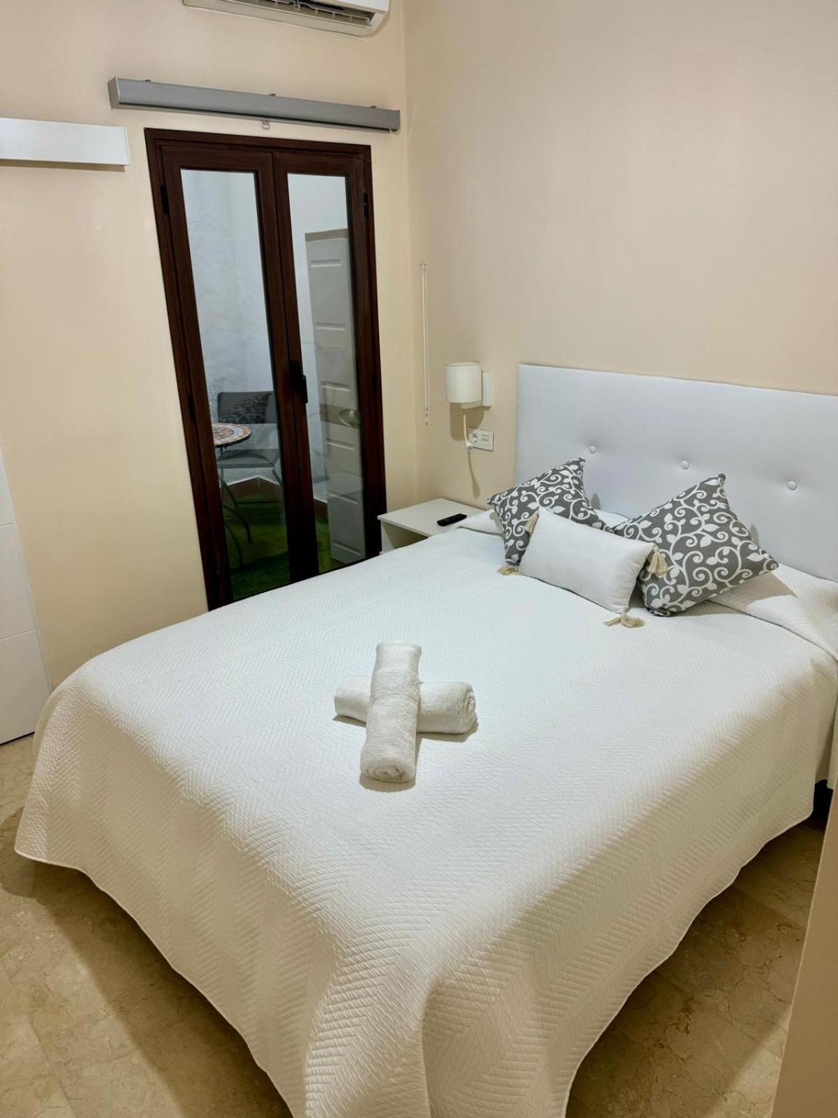 Apartamento En Lumbreras-Alameda Sevilla Exteriör bild