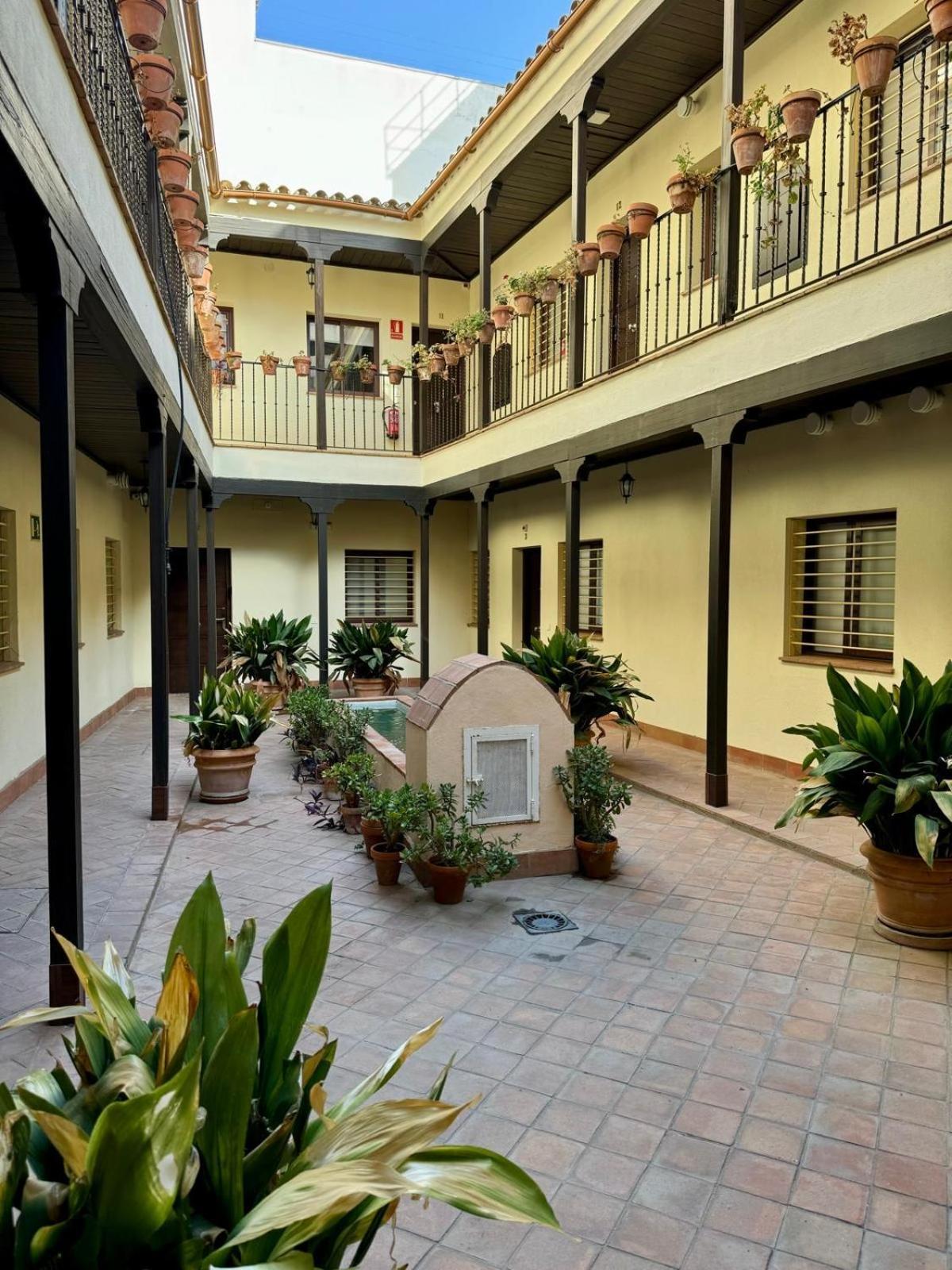 Apartamento En Lumbreras-Alameda Sevilla Exteriör bild