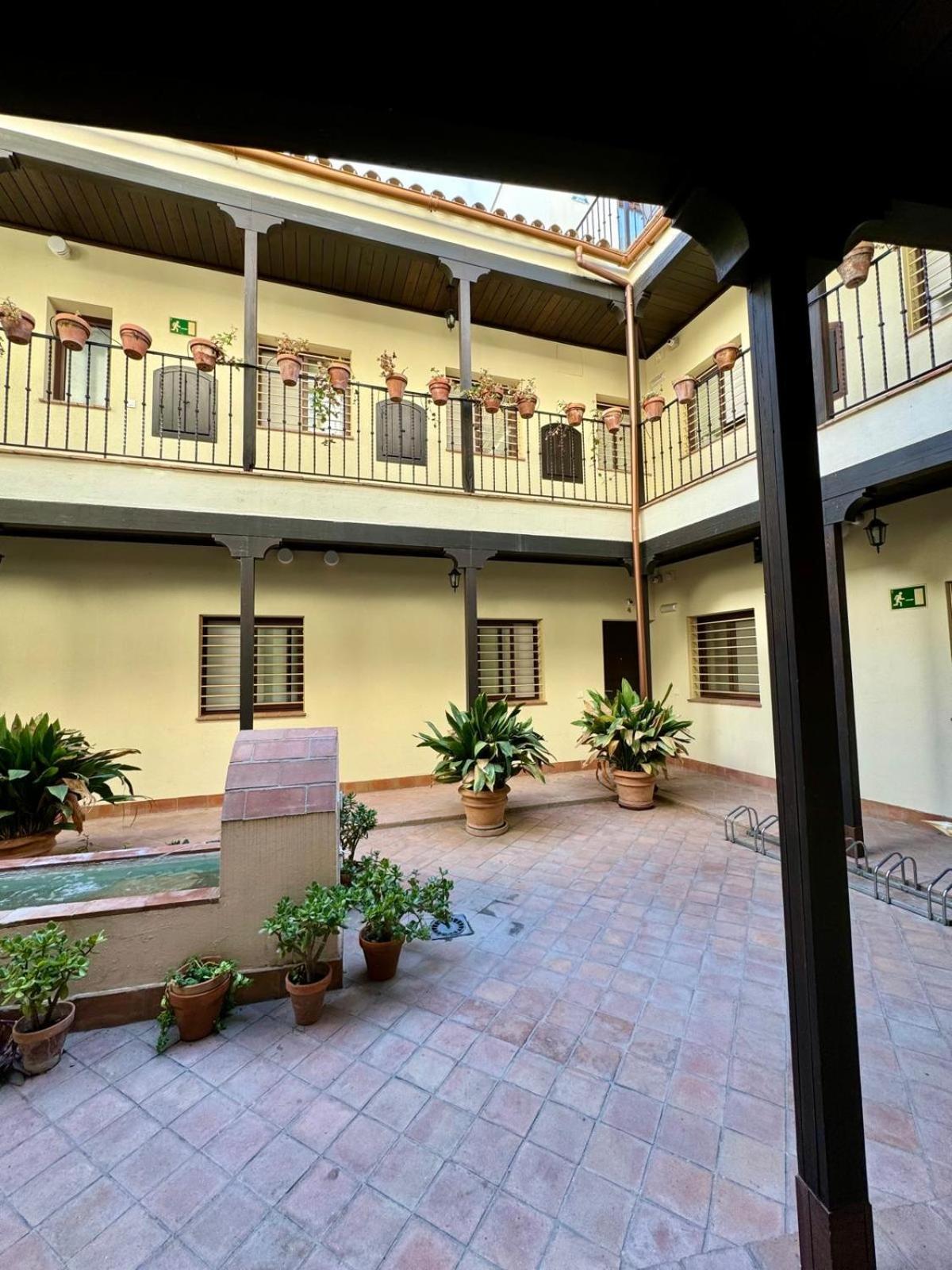 Apartamento En Lumbreras-Alameda Sevilla Exteriör bild